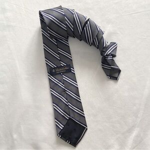 🔔 Brooks brothers tie navy blue white stripe with grey